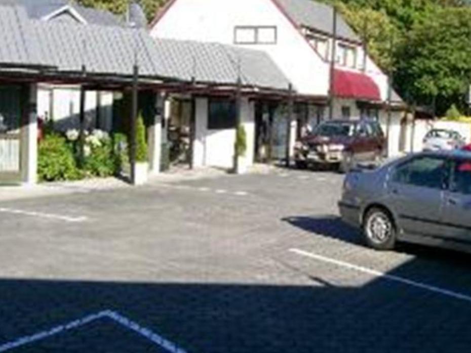 Gothic Heights Motel Christchurch Exterior foto